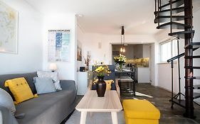 Traditional Seaview Maisonette